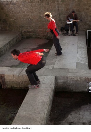 La Pôle avec une création in situ à Port-Louis